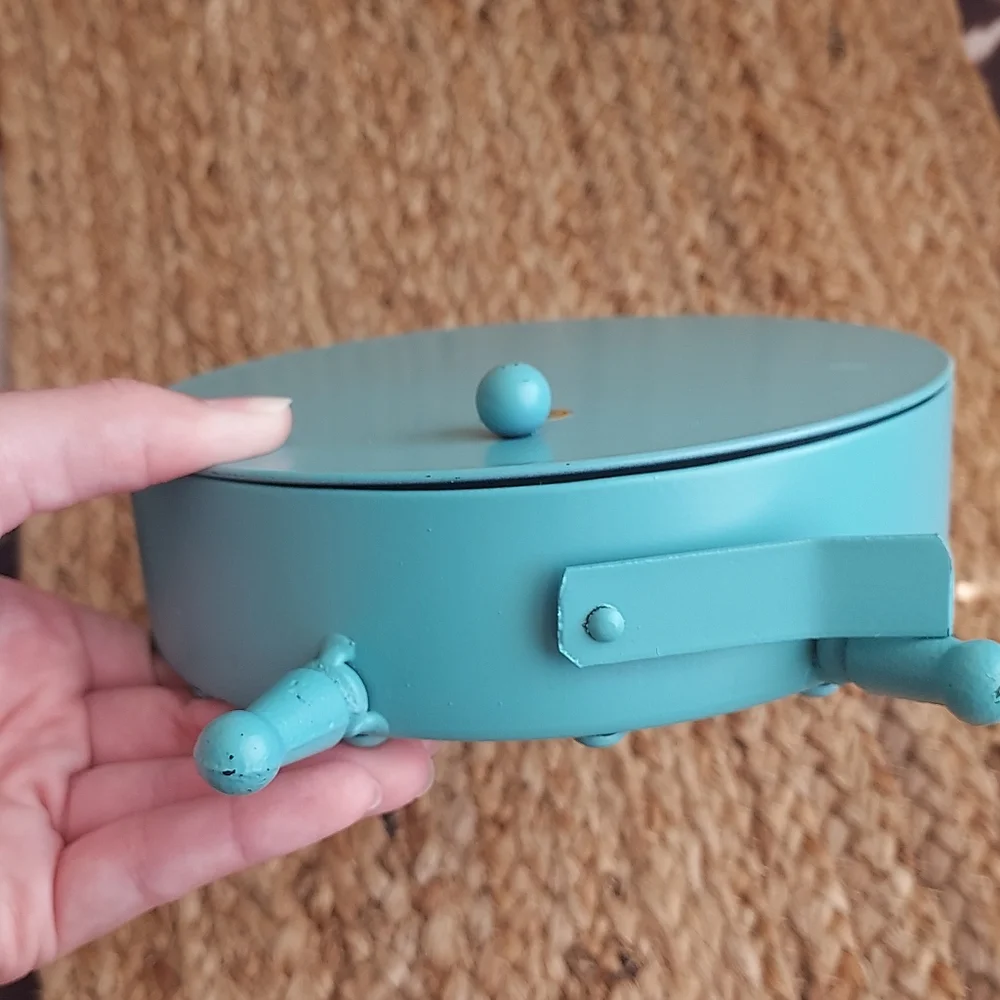 Turquoise antique looking table clock